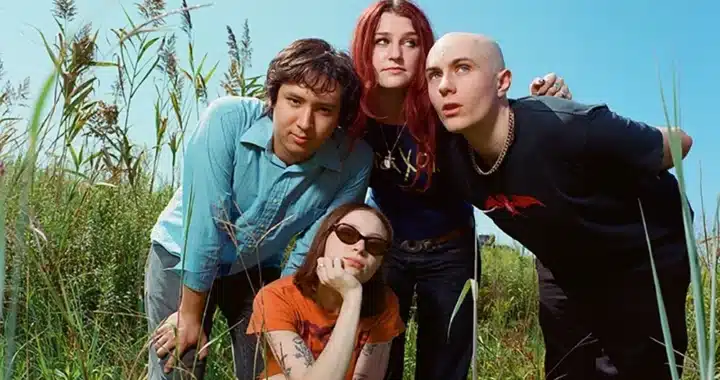 Momma Spin Brilliant Gold From Growing Pains